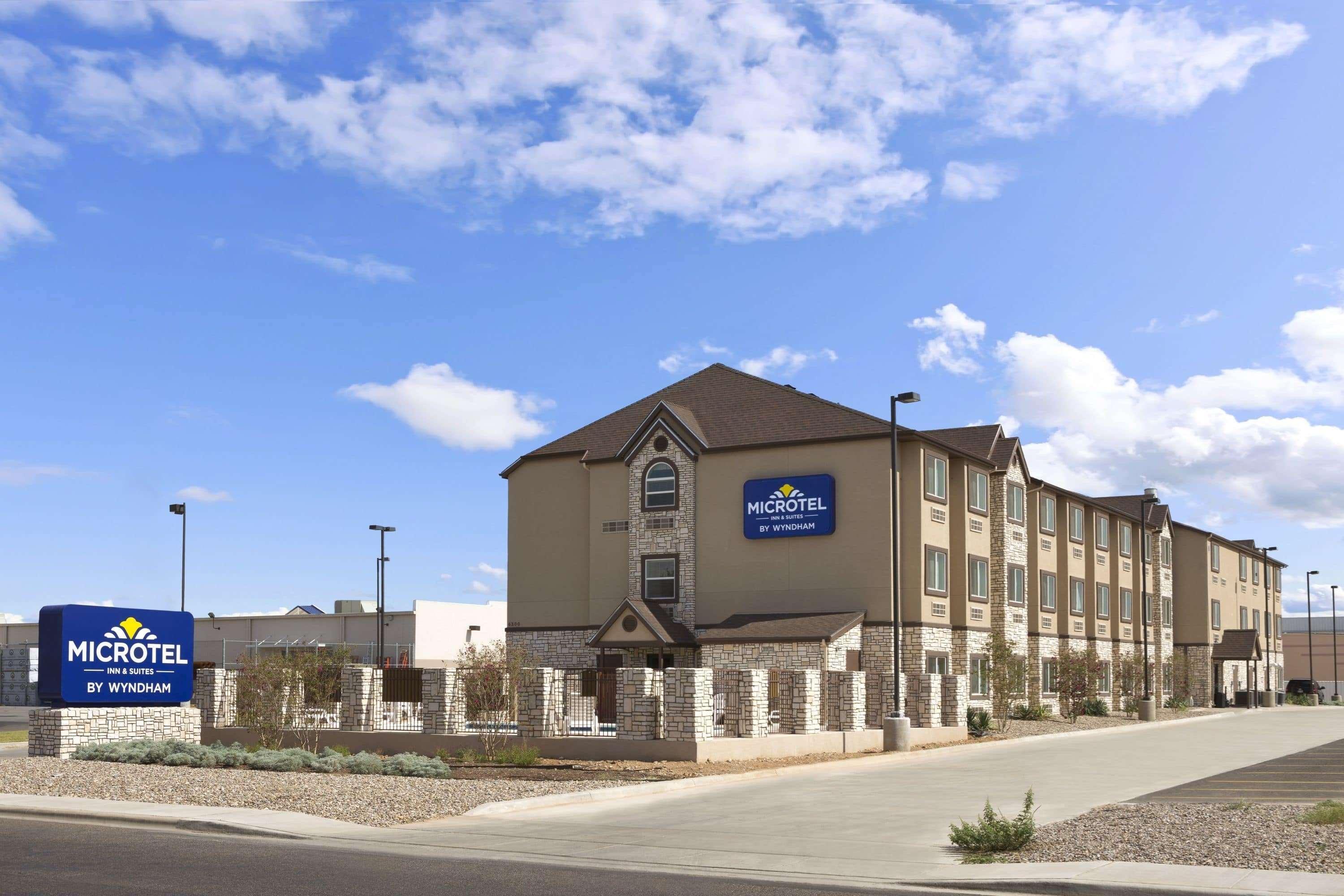 Microtel Inn & Suites By Wyndham Odessa Tx Exterior foto